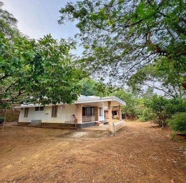 Maanasam Farmstay - Boutique 3BR Countryside Villa, Manikkadavu
