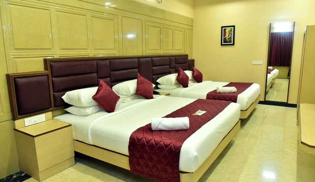 MAJESTIC HOTEL & SERVICE APARTMENTS