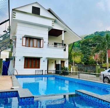 Majestic mirage service villa,old vythiri