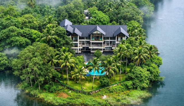 Malankara palace lake view resort & spa