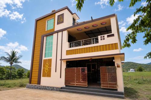 Malar Resort