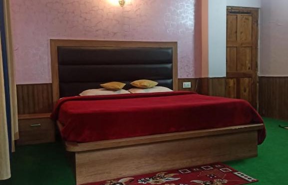 Manali Apple Villa