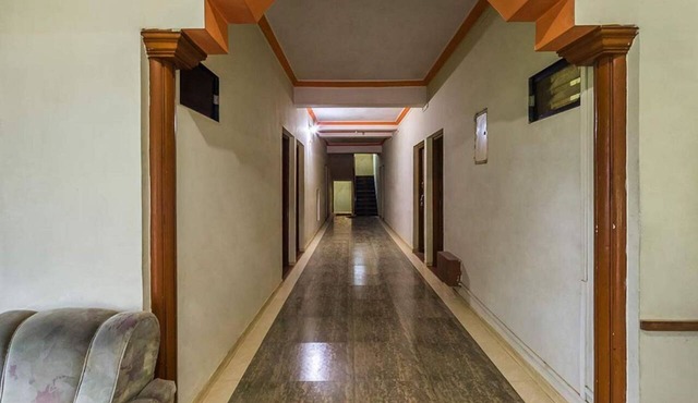 Manas Cottage Saputara