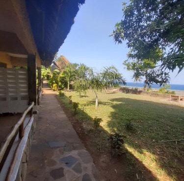 Mango Lodge MSAMBWENI in Kisimachande