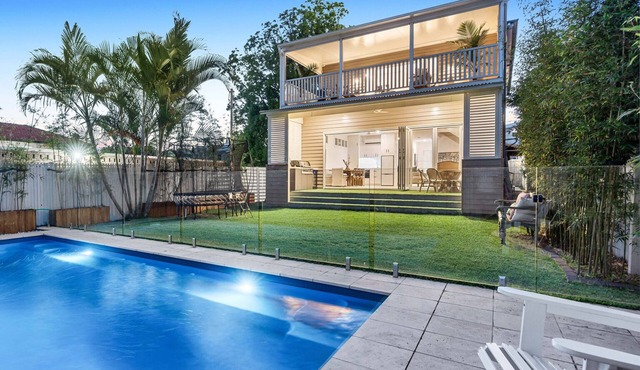 Manly Oasis, 5bd, 3 King bd,Pool in Manly