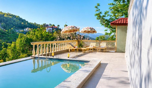 Mansaayan Villas by Aurella Hospitality-3BHK Luxury Valley View Villa in Kasauli with Private Pool, Treehouse & 70 inches Smart TV Bar Lounge