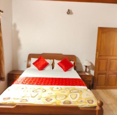 Mansion Du Lac Kumarakom Homestay