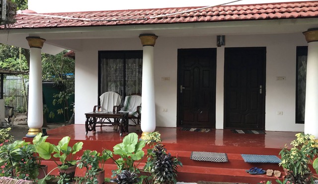 Marari John Villa: Serene Bliss by Sandy Beach & Gardens at Marari. 🏡🌊