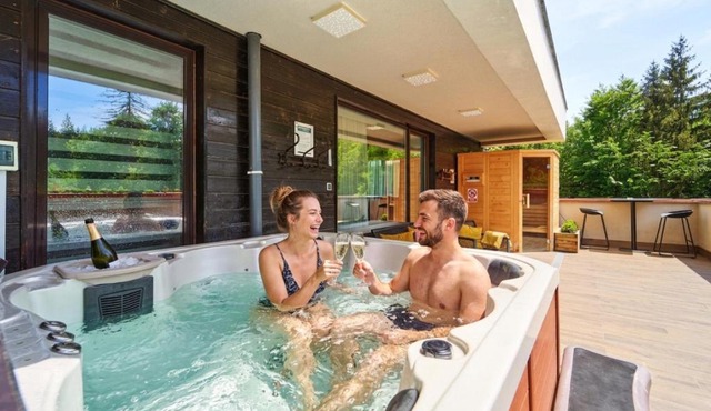 Mariah Spa Deluxe Adults Only
