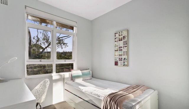 MARO3 - 2 bedroom unit - McKeon Street - Maroubra