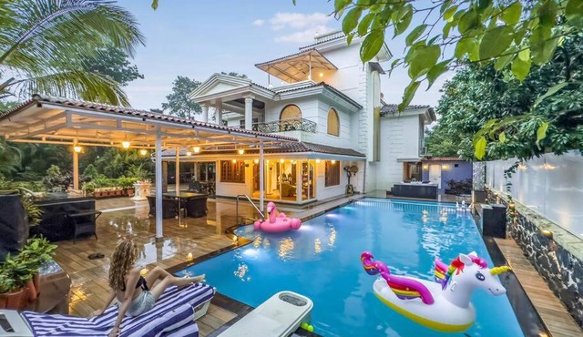 Marvell Villa by The Rentalgram (Jacuzzi + Pool)
