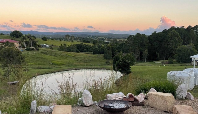 Mary Valley Magic -Noosa & Rainbow beach base, hinterland views, country quiet in Lagoon Pocket