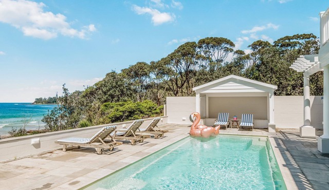 McGrath welcomes you to Kids Beach in Narrawallee