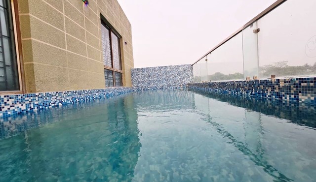 MeerahMahal Entire Luxurious Aqua Villa