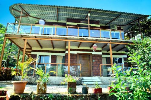 MERIDIAN VILLA - Besides Valley View with Swimming pool & Strawberry Farms