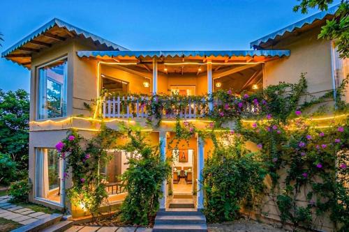 Mistletoe House by VEO - Part of StayVista