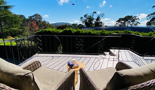 Misty Pines 8 - A Relaxing Country Escape in Mittagong