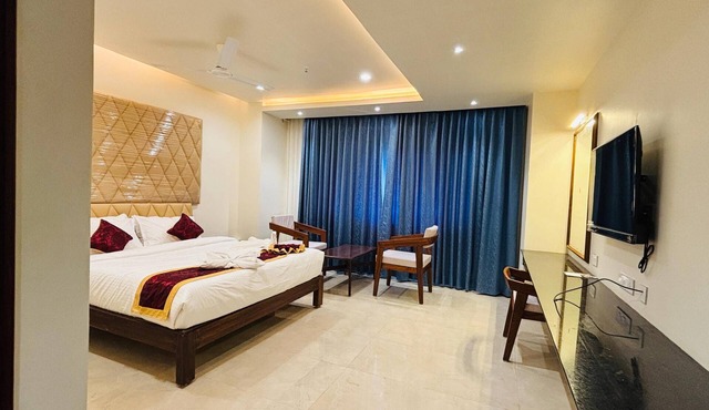 MK Naidu Hotel & Conventions Center