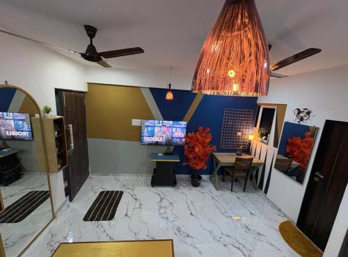 Modern 1BHK Retreat at Waroda Road, Bandra 203