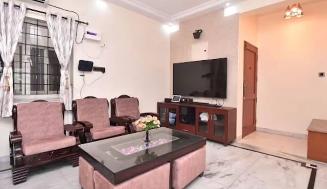 Modern 2-BR Apartment in Chennai