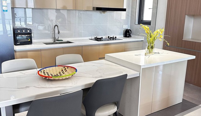 Modern 2BR Condo with Gym & AC in Upscale Masaki in Masaki