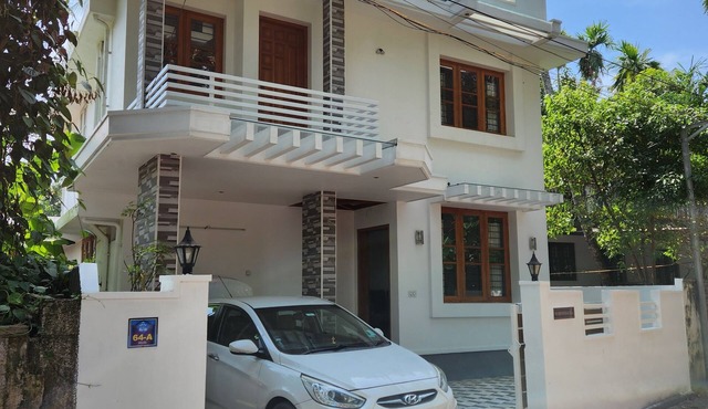 Modern 3BHK Fully furnished house with AC in master bedroom, hot water, inverter