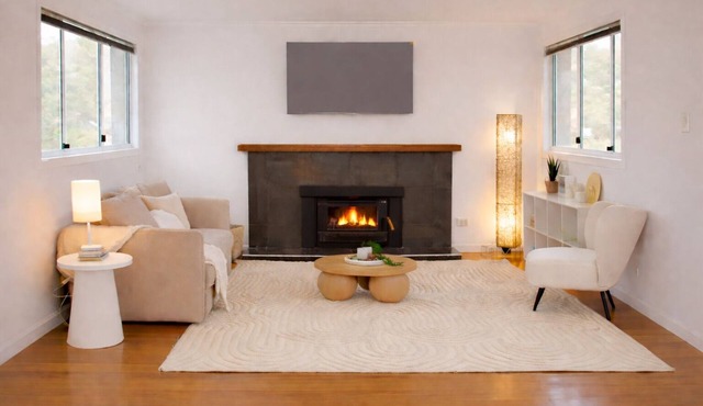 Modern 3BR Claremont Home | Parking & WiFi in Claremont