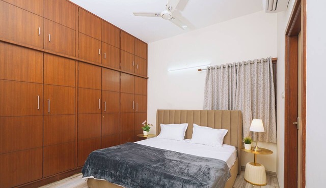 Modern Comfort 3-Bed Haven