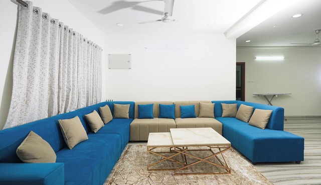 Modern Comfort 3-Bed Haven