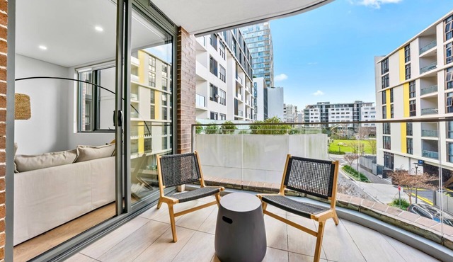 Modern Oasis in Waterloo