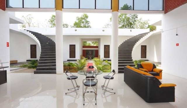 Modern, unique & exquisite Rooms