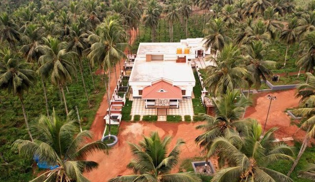 Monappa Estate - Top Rated - Luxury Villa