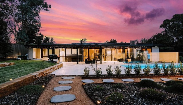 Moonlight at Mudgee Chic Soires and Private Cinema in Mudgee
