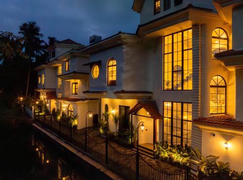 Morii Homes 4BHK luxury Pool Villa Assagao, Near Vagator beach
