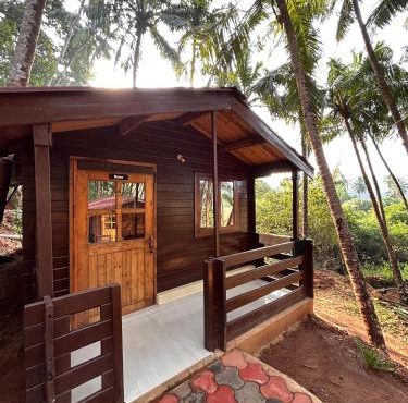 Mountain Breeze Wooden Cottages