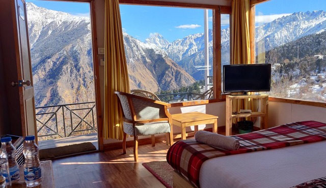 Mountain Rover Auli