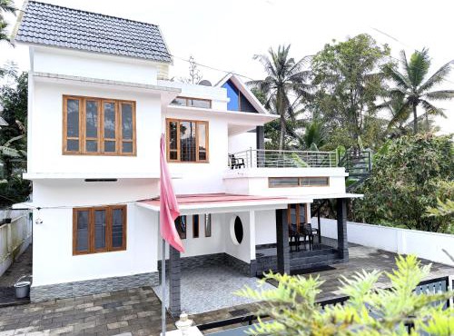Mountain View Budget Villa Thekkady