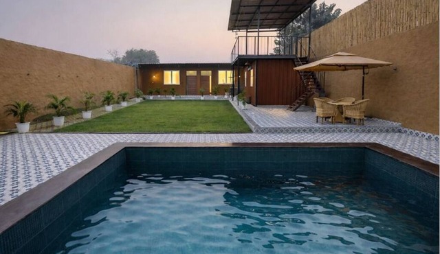 Mud Meadows - Peace and Tranquility 3br Farm With Pool