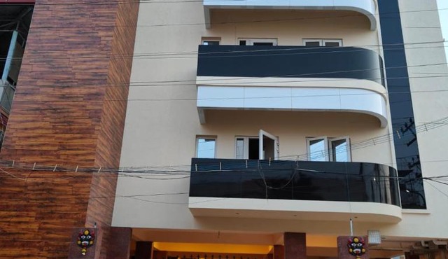 MUGUNDAN 'S SMART STAY in Coimbatore