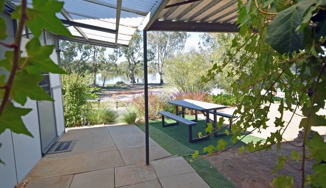 'Murray's Nest' in Port Mannum