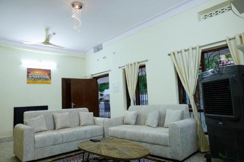 N Homes