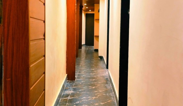 Nadim Tiger Residency