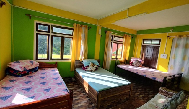 Nambang Homestay in Tinchuley ,Wonderful 4-bedroom cottage in Tinchulu