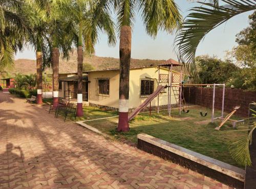 Nargis Farm Resort