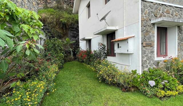 Nashika Villa by evaddo