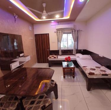 Natkhat Homestay