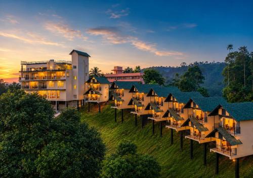 Nature Green Pool Resort Munnar by VOYE HOMES