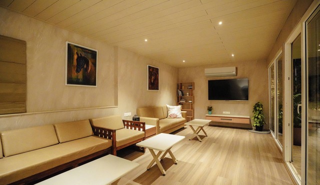 Nature’s Nest By Ebony Stays– Luxury 2BHK Villa in Nashik with Scenic Hill Views