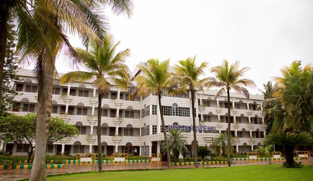 Naveen Residency