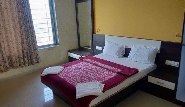 Neelam Hill Resort